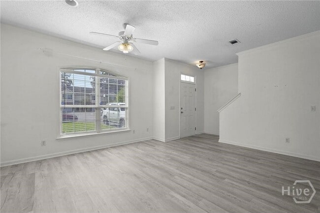 Building Photo - 400 Tibet Ave