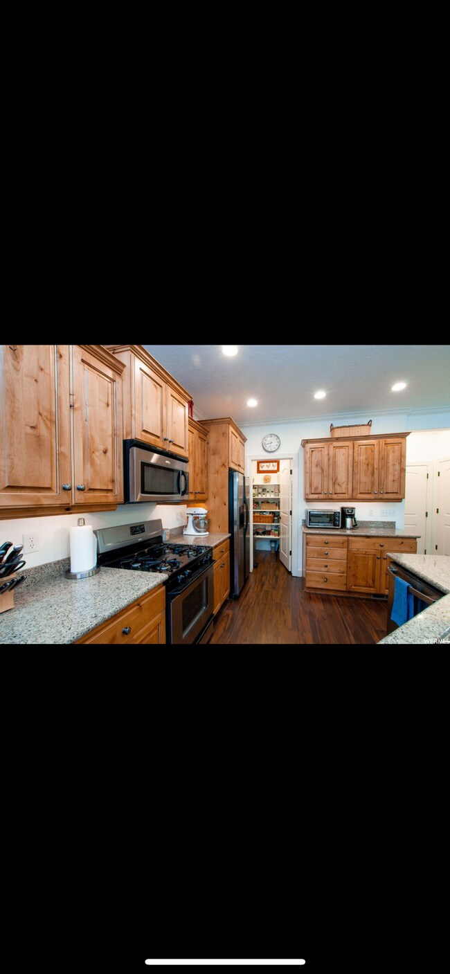 Building Photo - 949 N 920 W