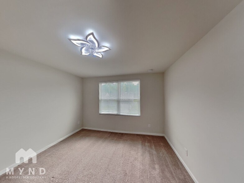 Building Photo - 7013 Ludell Ln