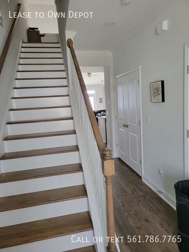 Building Photo - Lease to Own Home