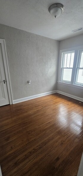 Building Photo - 4235 Overland Pky