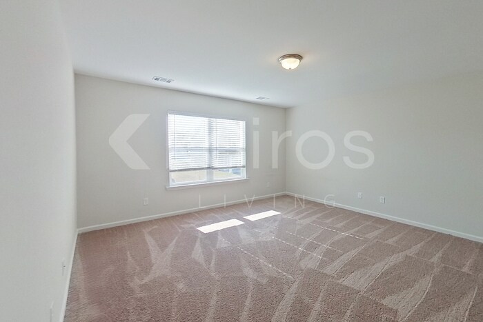 Building Photo - 103 Colonial Wy