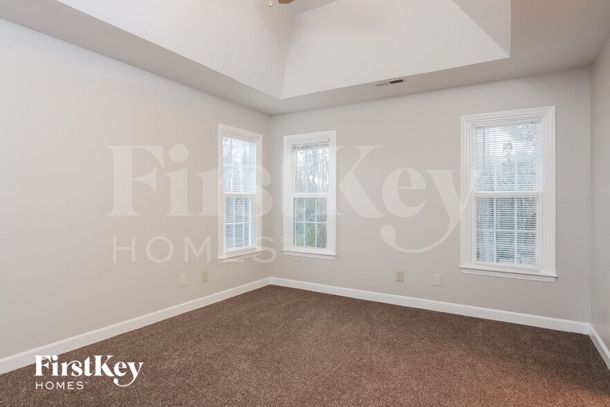 Building Photo - 1792 Glenridge Dr