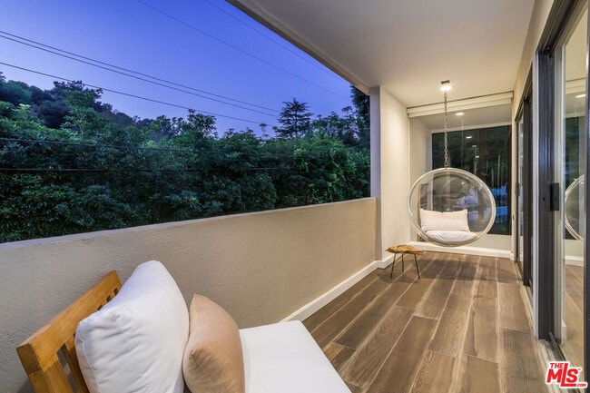 Building Photo - 9834 Wanda Park Dr