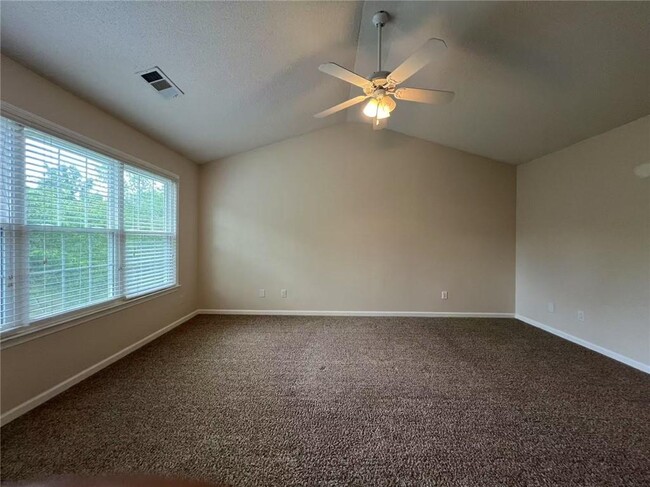 Building Photo - 230 Ascalon Ct