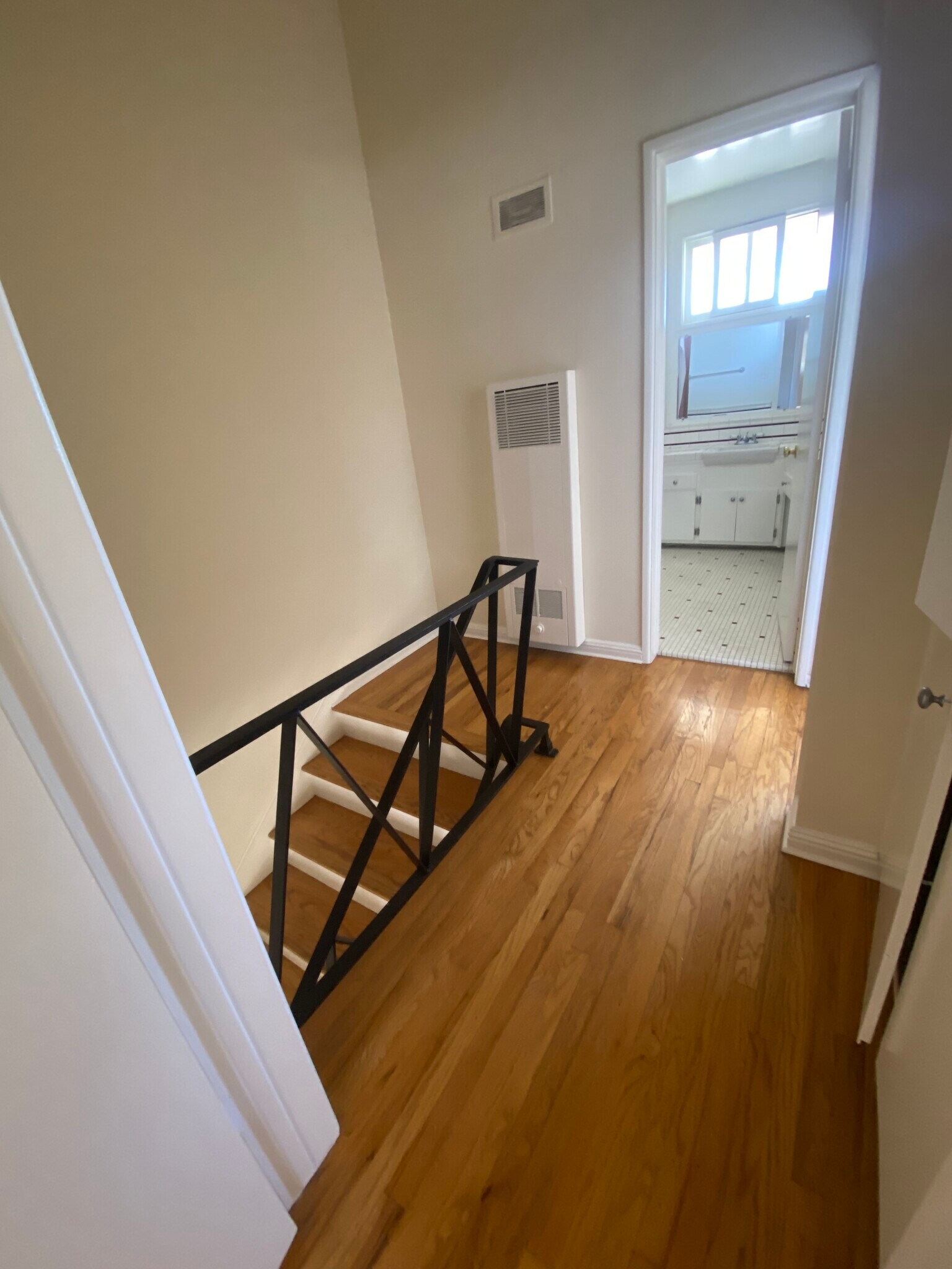 2nd Floor Hallway - 14333 Albers St