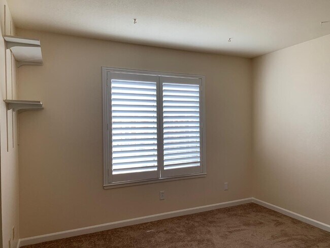 Building Photo - 18380 Murphy Springs Dr