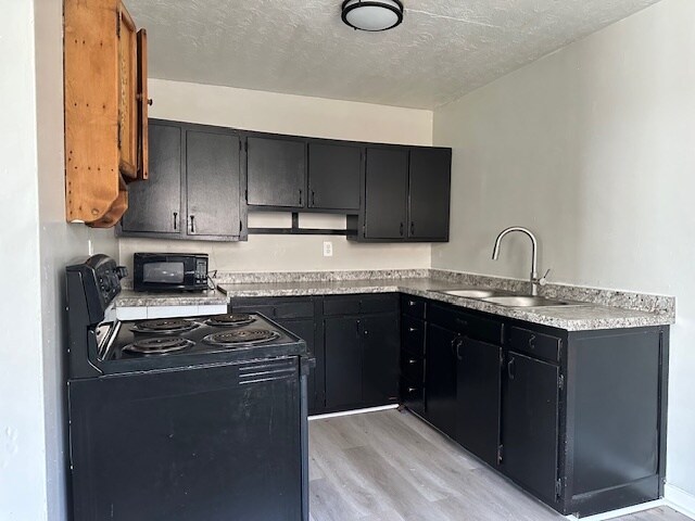 Building Photo - 1006 Anderson Pl