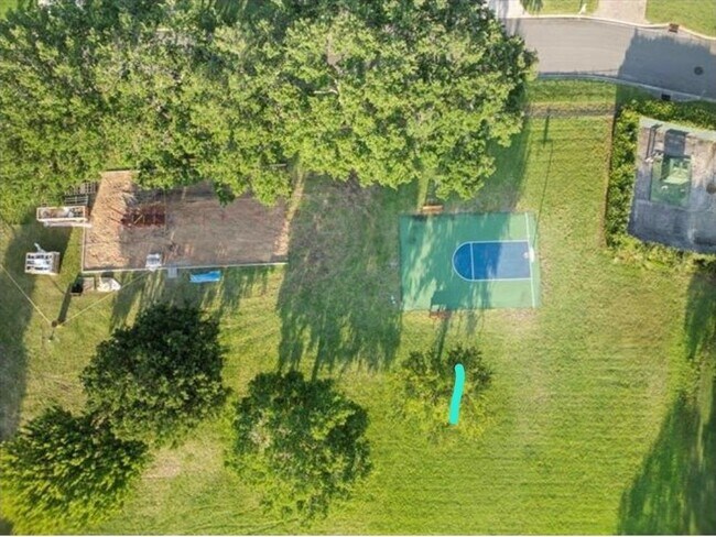 Building Photo - 980 Windward Way