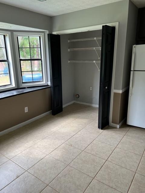 Laundry Hookup in the Kitchen - 1927 Patterson Cir