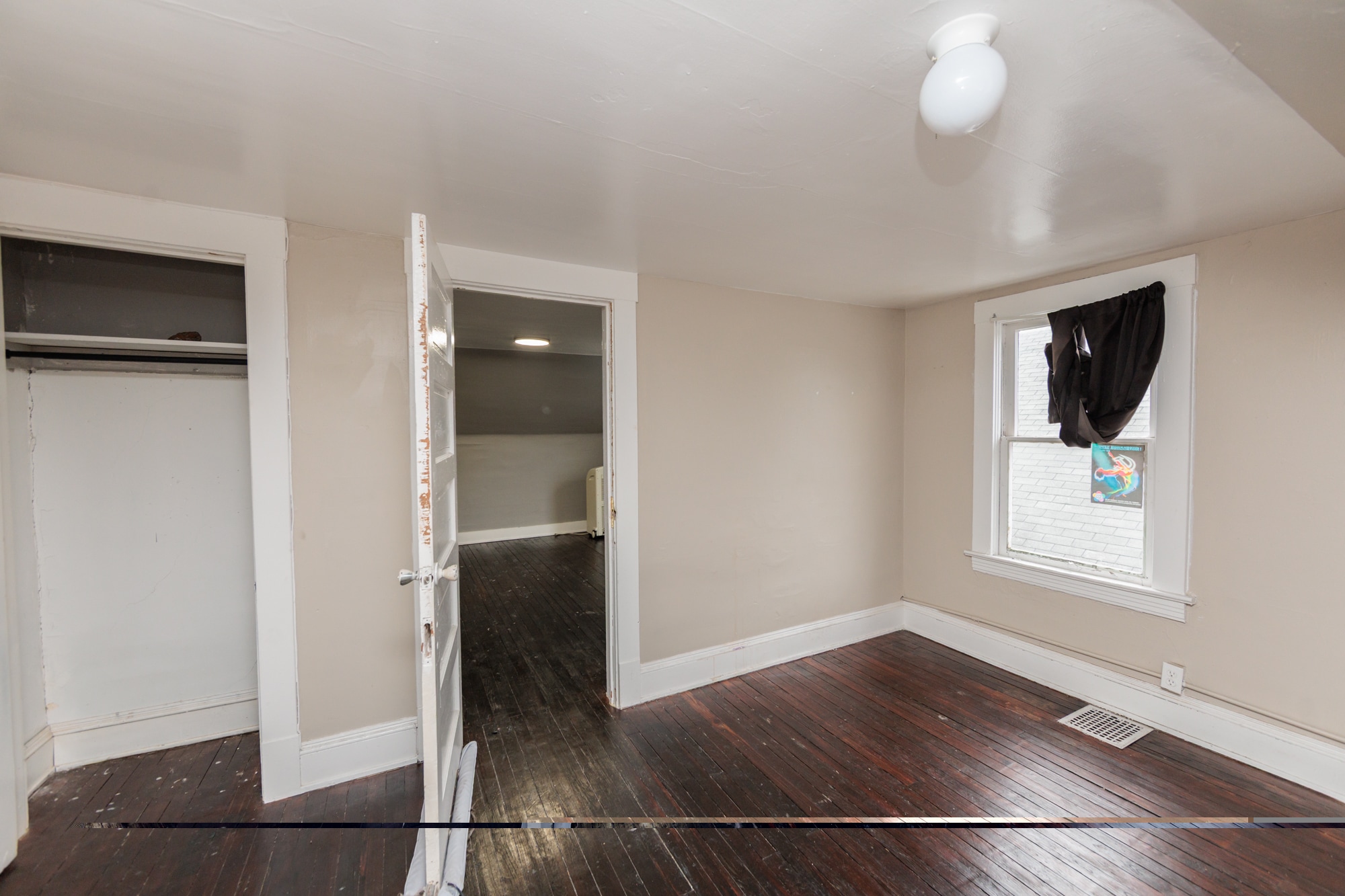 Building Photo - 1446 Hopkins Ave