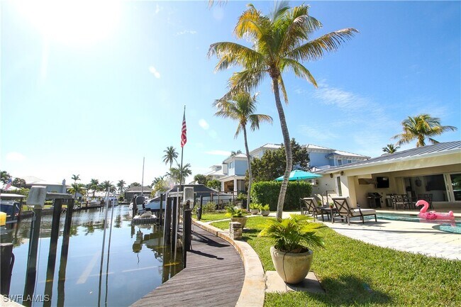 Building Photo - 1645 Mullet Ct