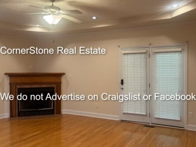 Building Photo - 6499 Chamblee Dr
