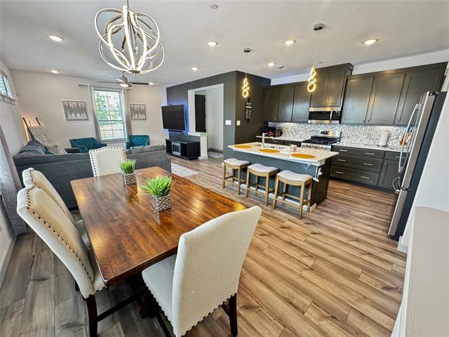 Building Photo - 677 Watersedge Ct
