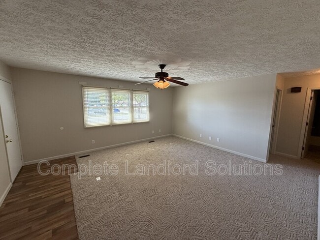 Building Photo - 1752 E Morgan Dr