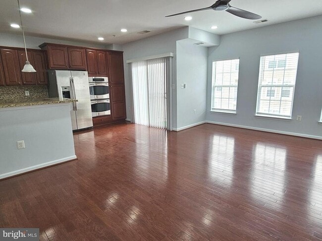 Building Photo - 14211 St Germain Dr