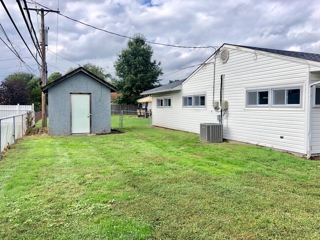 Building Photo - Coming Soon! Four Bedroom Beauty in Levitt...