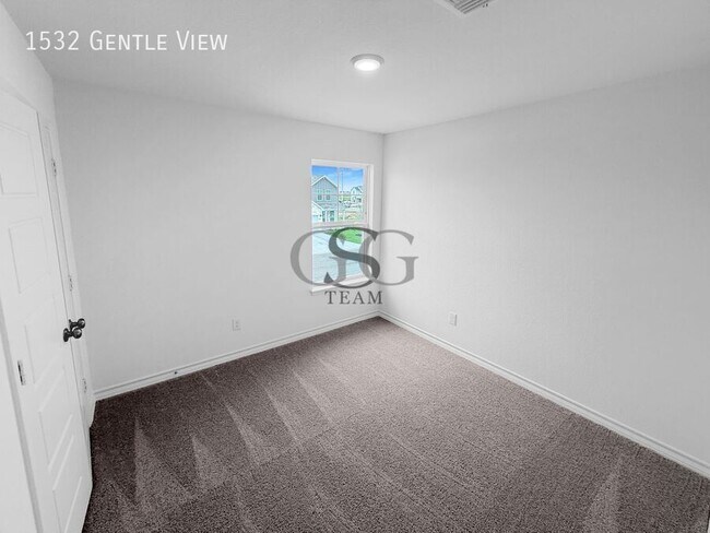 Building Photo - 1532 Gentle Vw