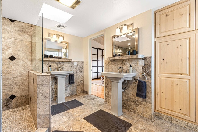 Building Photo - 177 Juniper Trail