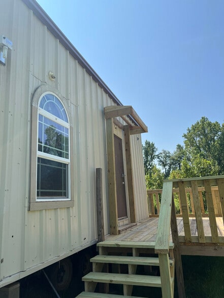Building Photo - 2138 Richardson Rd