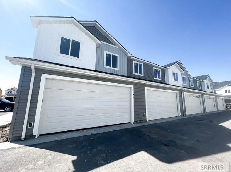 Building Photo - 651 S 2400 W