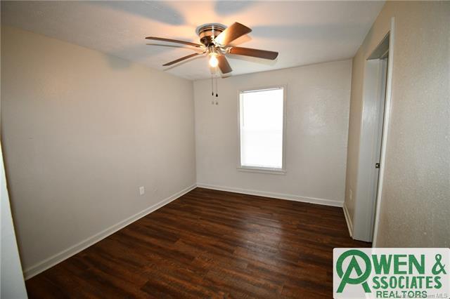 Building Photo - 807 Gulf St