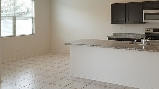 Building Photo - Four Bedroom home for rent in Magma Ranch for under $2000.00