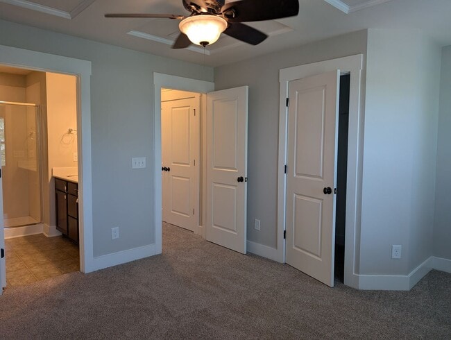 Building Photo - Beautiful Townhome located in Brightwalk!