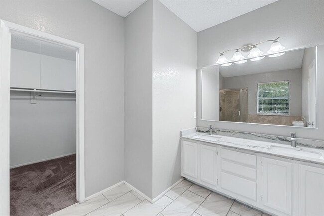 Building Photo - 4235 Iriona Bend