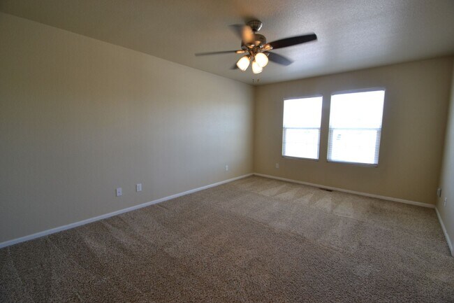 Building Photo - Beautiful Home Near Woodmen & Black Forest