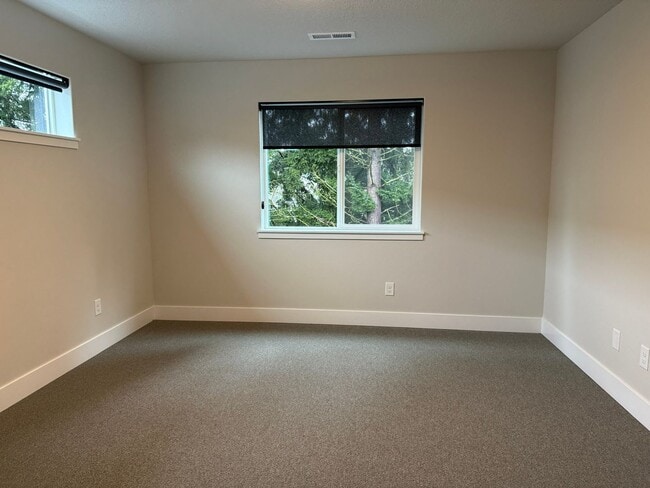 Building Photo - Beautiful Three Bedroom New Construction Home For Rent