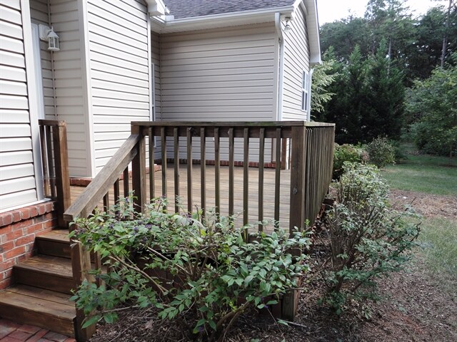 Building Photo - 131 W Chinaberry Ct