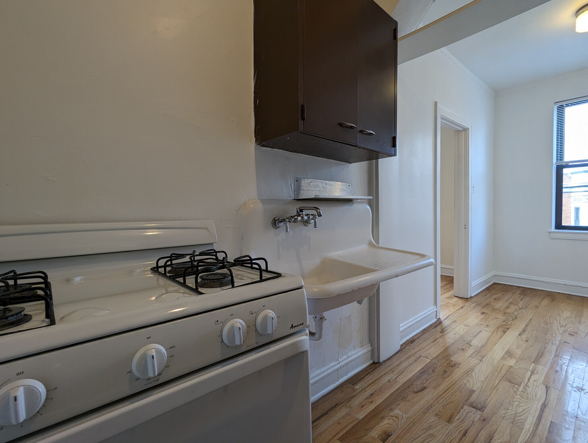 Building Photo - 4857 N Damen Ave