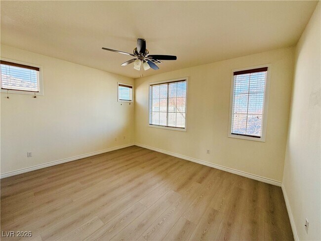 Building Photo - 8465 Adams Grove St