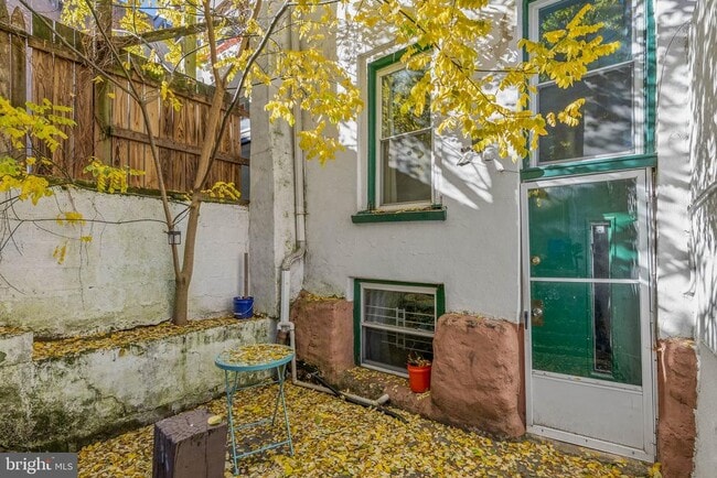 Building Photo - 787 S 3rd St