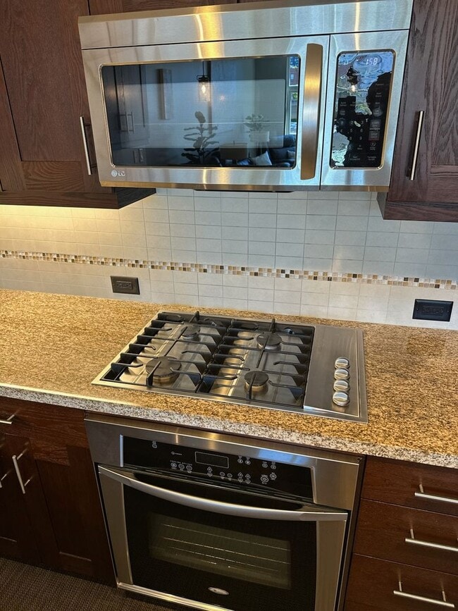 Building Photo - High End Condo Available