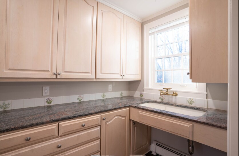 Building Photo - 40 Puddingstone Ln