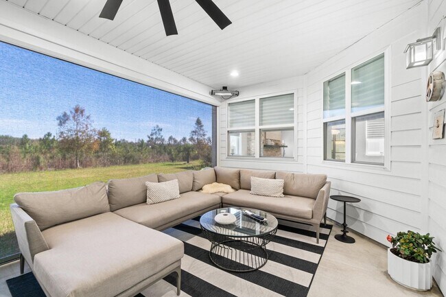 Building Photo - 8411 Coral Reef Wy
