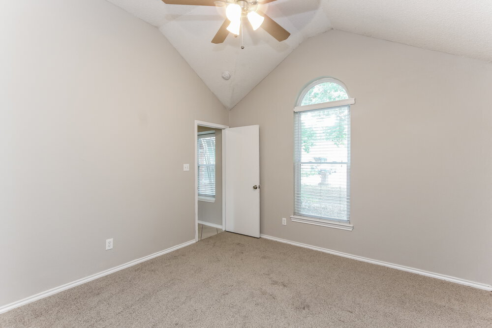 Building Photo - 1503 Waxwing Ct