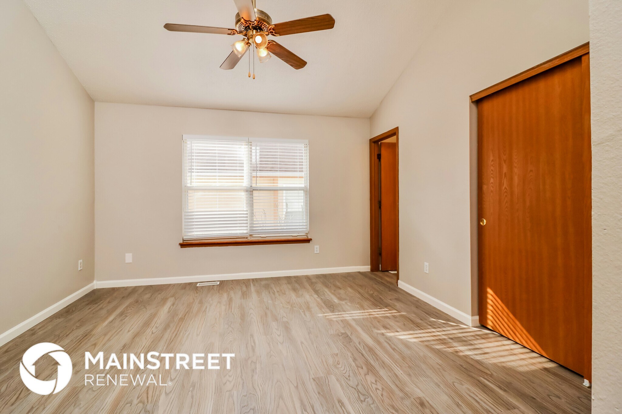 Building Photo - 3039 Plum Creek Dr