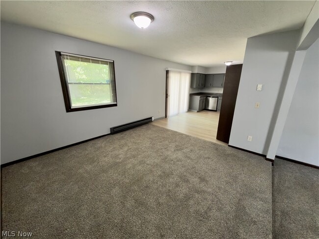 Building Photo - 2814 Forest Ln