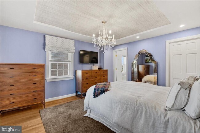 Building Photo - 2412 N Columbus St