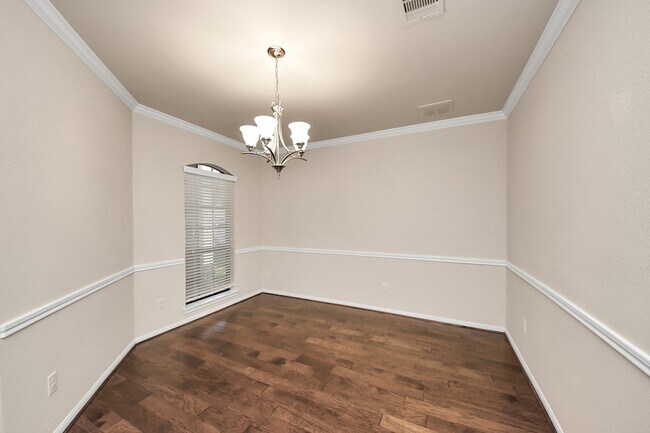 Building Photo - 5038 Gold Haven Dr