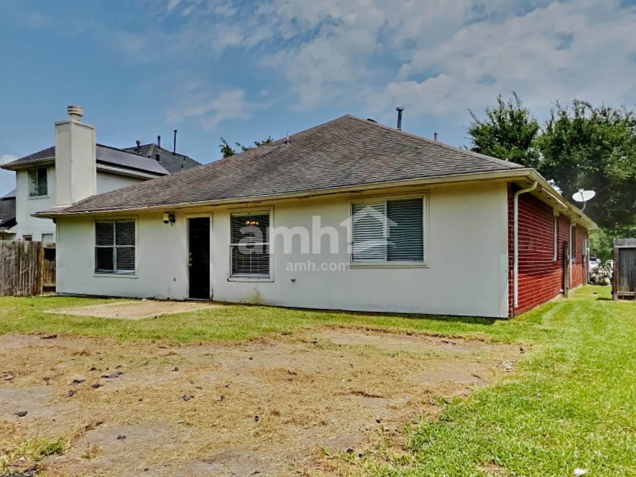 Building Photo - 9812 Fair Brook Way