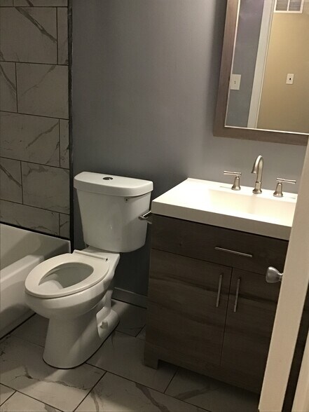 Building Photo - 12058 Abby Rd