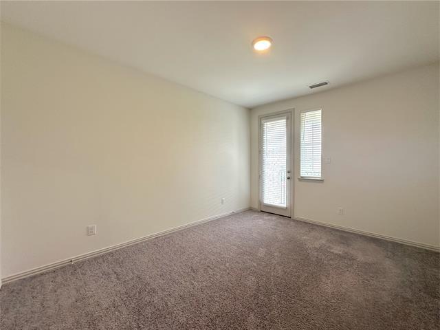 Building Photo - 929 Utica Dr