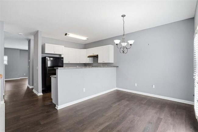 Building Photo - 5497 Festival Ave