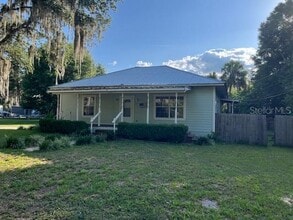 Building Photo - 350 NW 249th St