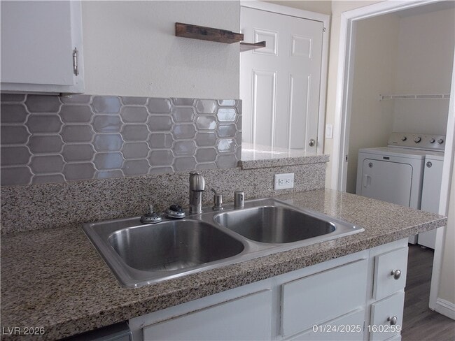 Building Photo - 7313 Saybrook Point Dr