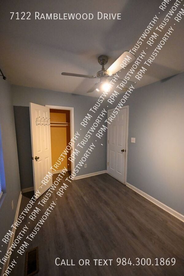 Building Photo - 7122 Ramblewood Dr